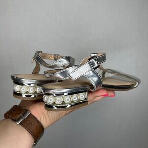 Dunion Silver T Strap Sandals‎ 8.5M Clear Straps Pearl Heel Open Toe